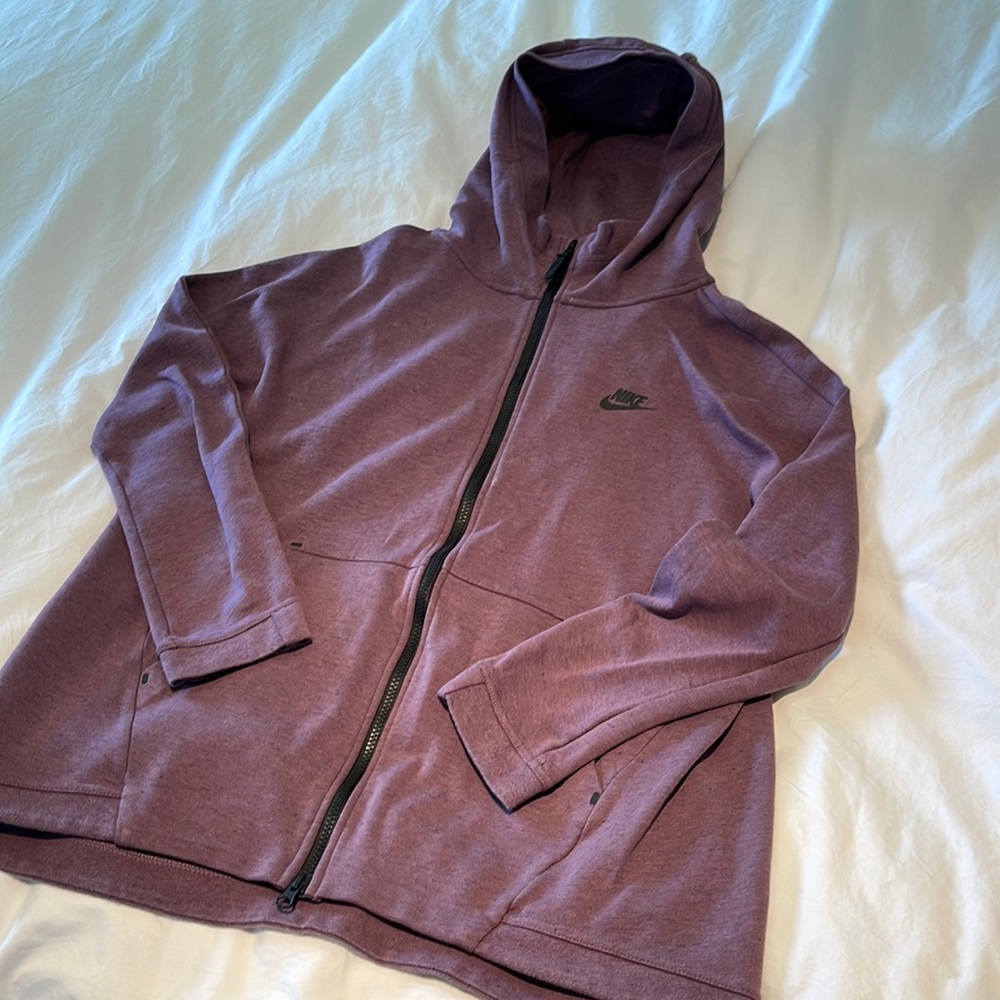 Long, Jersey-lined Nike hoodie